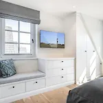 Haus Dikhus Ferienhaus *